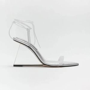 NEW Good American Cinderella Clear Wedge Sandal Silver Mirror GA368V-X Size 8.5